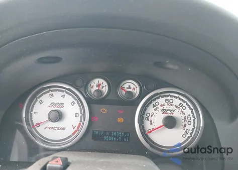 2010 Ford Focus Se z USA, uszkodzony, nr VIN 1FAHP3FN1AW127976